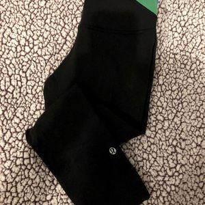 Lululemon Cropped Leggings